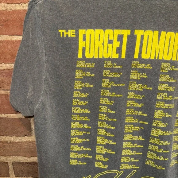 Gray Graphic T-Shirt - Picture 8 of 9